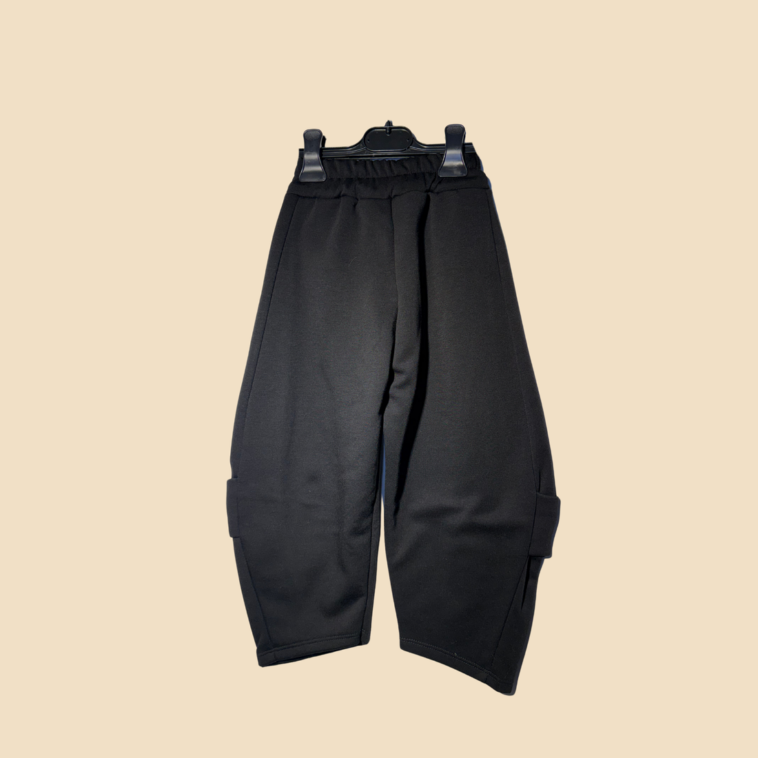 Pantalone Jogger Nero con Tasche Laterali