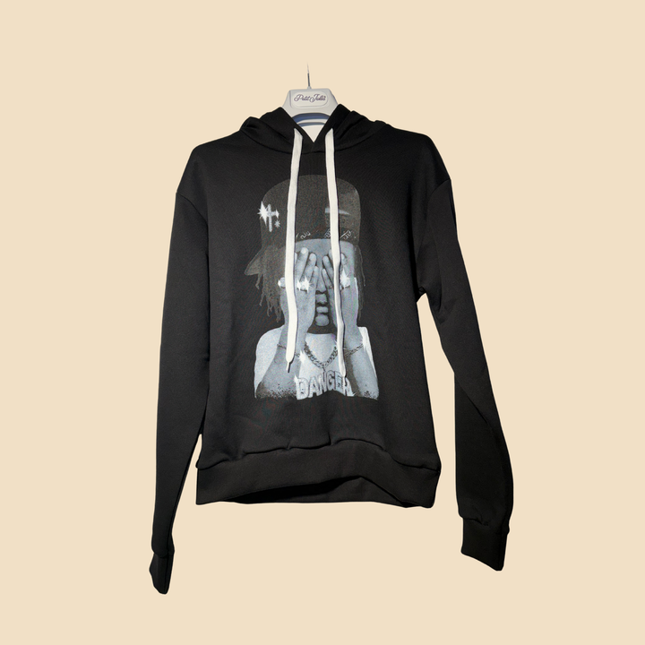 Felpa nera con cappuccio e stampa frontale