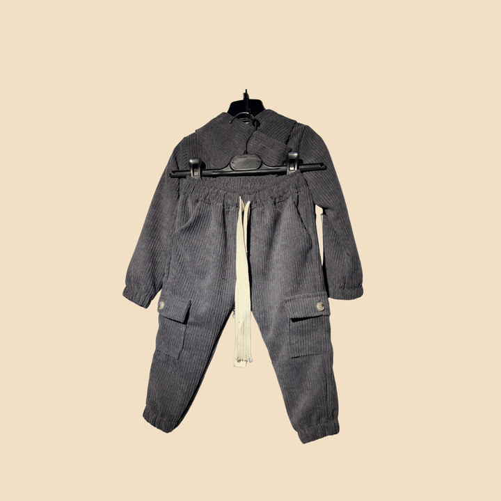 Completo neonato in velluto a costine grigio con felpa e pantaloni cargo